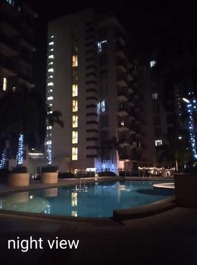 One Palm Tree Villas Naia Terminal 3 Manila Exteriér fotografie